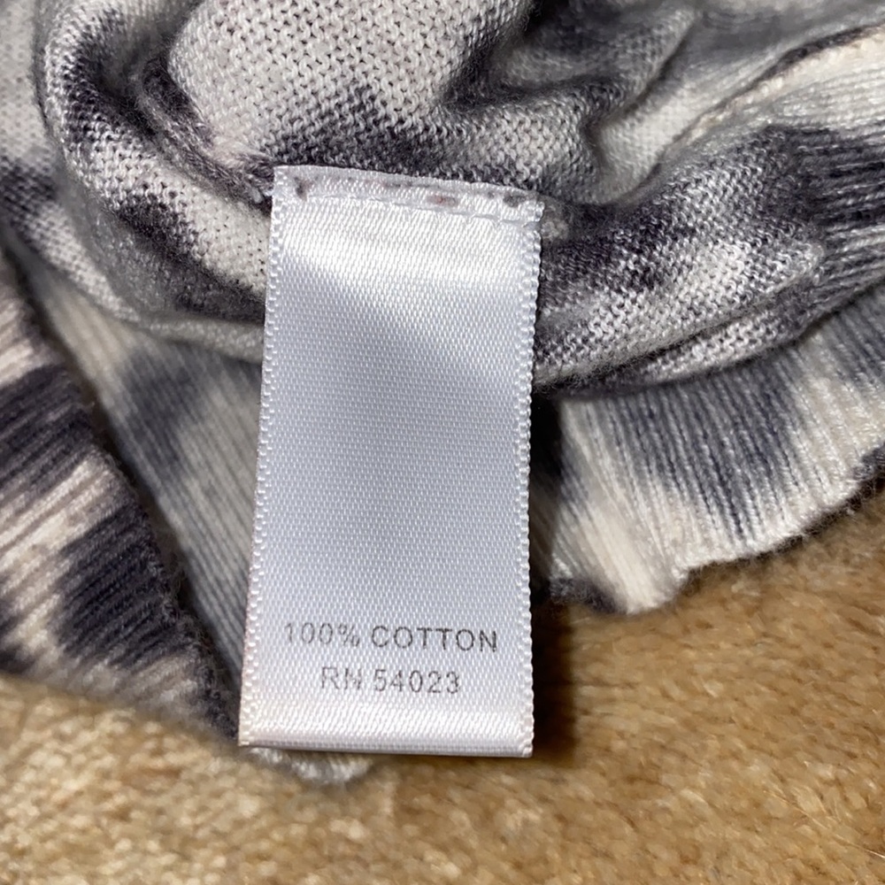 Leopard Print Sweater - image 4